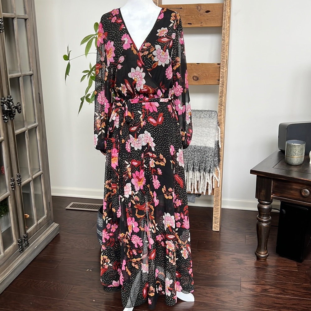 Floral long sleeve light weight dress